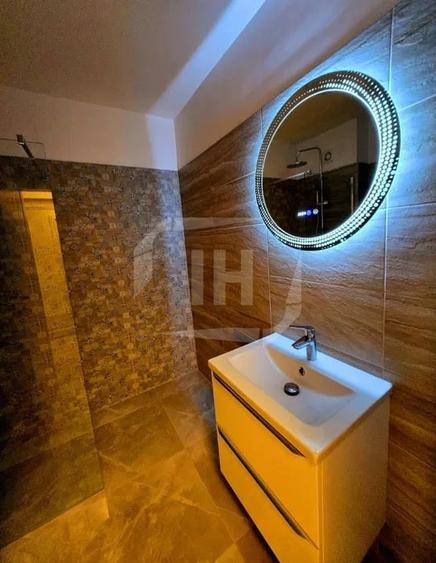 Apartament cu 2 camere semidecomandat, mobilat în Zorilor