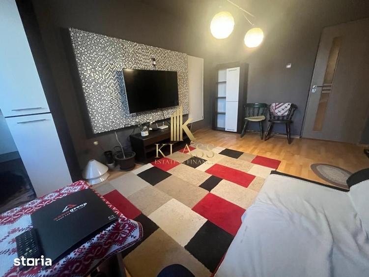 Apartament cu 4 camere în Tei