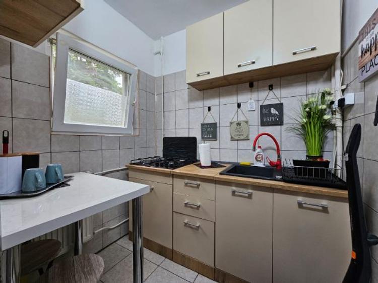 Apartament cu 1 camere semidecomandat în Zorilor