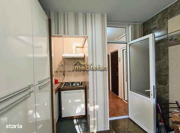 Apartament cu 3 camere decomandat în ICIL
