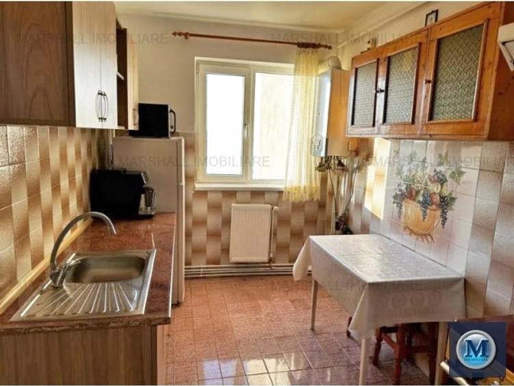 Apartament cu 2 camere decomandat în Vest