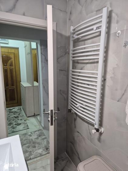 Garsonieră decomandată în Exterior Vest