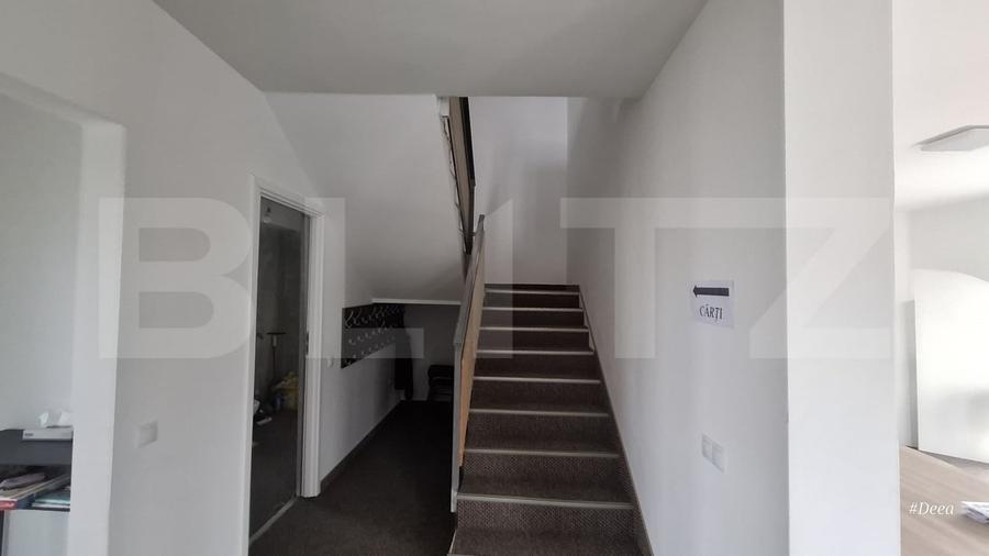 Duplex cu 4 camere cu Canalizare în Dezmir