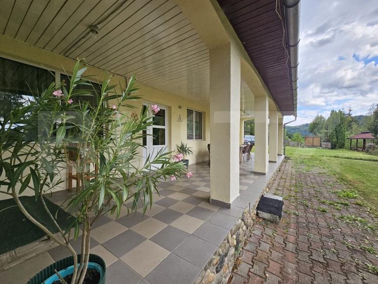 Hotel/Pensiune, de 223 mp, în Botești (Câmpeni)