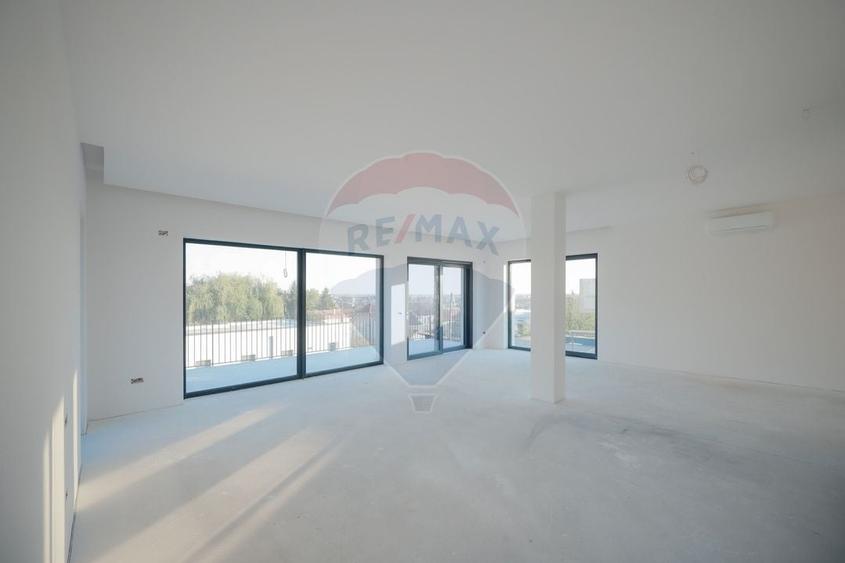 Casă individuală cu 4 camere cu Teren 575 Mp în Dealuri Oradea