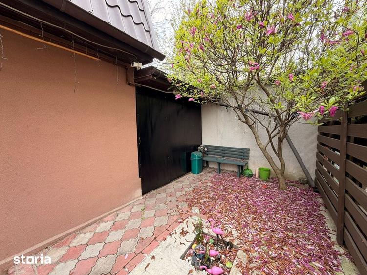 Casă cu 5 camere cu Teren 162 Mp în Băneasa