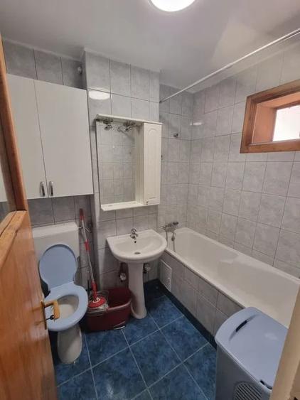 Apartament cu 2 camere decomandat, mobilat în Gorjului
