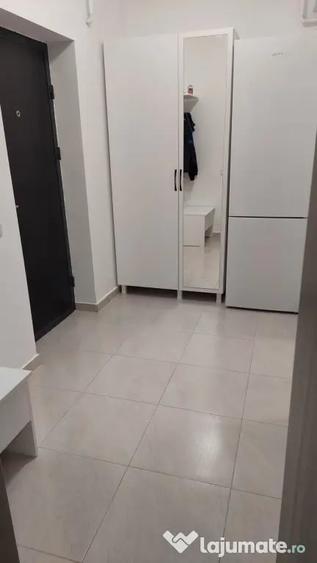 Garsonieră decomandată în Militari