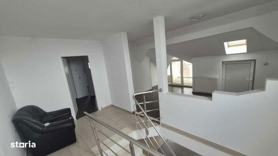 Apartament cu 4 camere în Brazda lui Novac