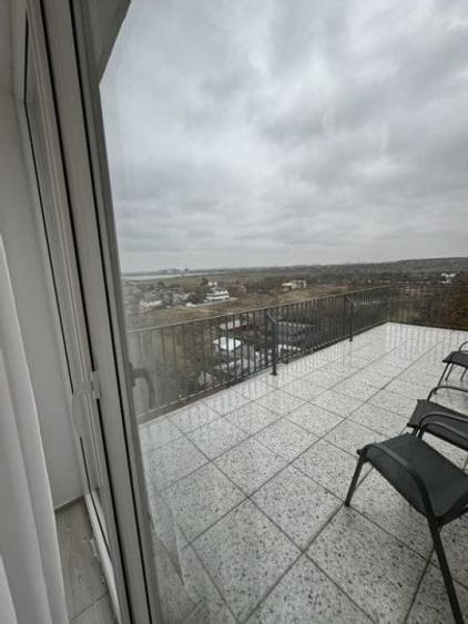 Apartament cu 3 camere decomandat, mobilat în Giulești