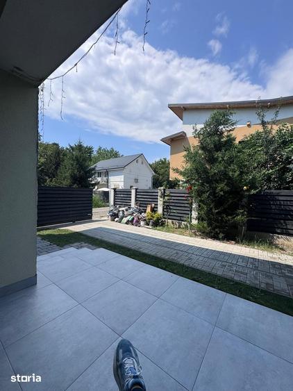 Casă cu 4 camere cu Teren 250 Mp în Tunari