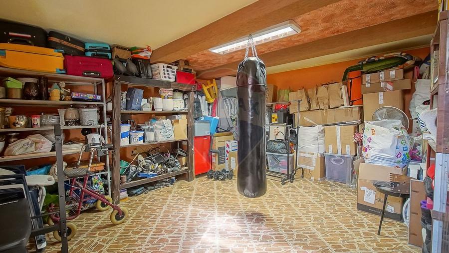 Oportunitate: Casă 6 camere (3 camere spațiu comercial+etaj locuință) - 20