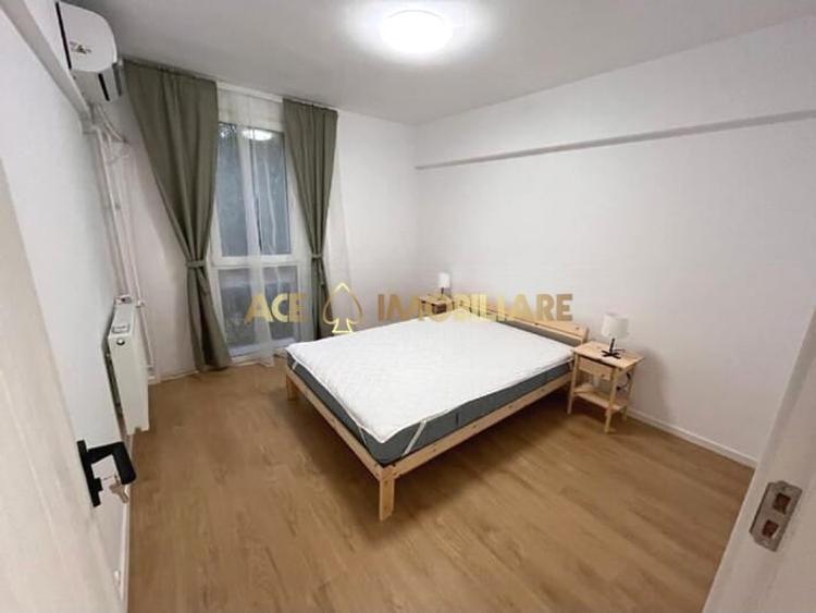 Apartament cu 3 camere semidecomandat, mobilat în Titan