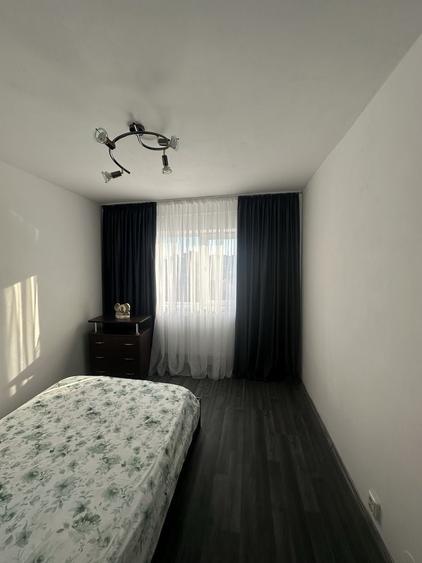 Apartament cu 3 camere decomandat în Popa Șapcă