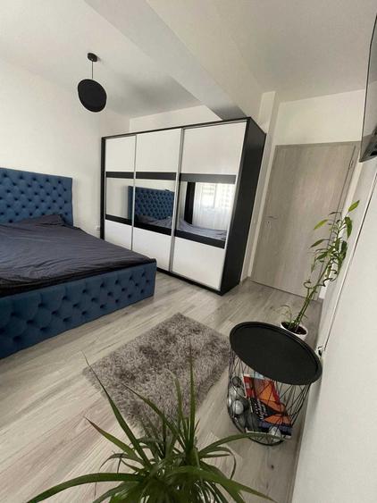 Apartament cu 2 camere decomandat în Cug