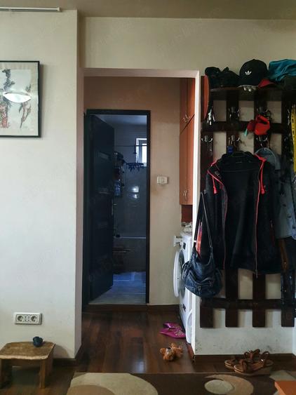 Apartament cu 2 camere decomandat în Aradului