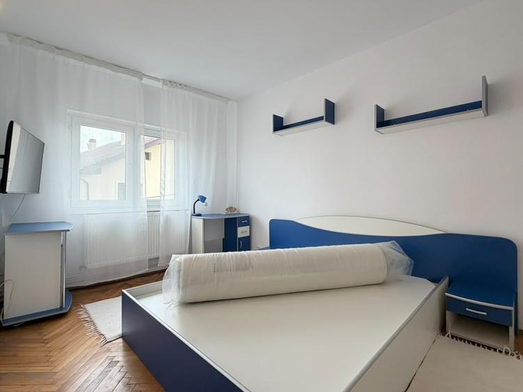 Apartament cu 2 camere semidecomandat în Olimpia-Stadion
