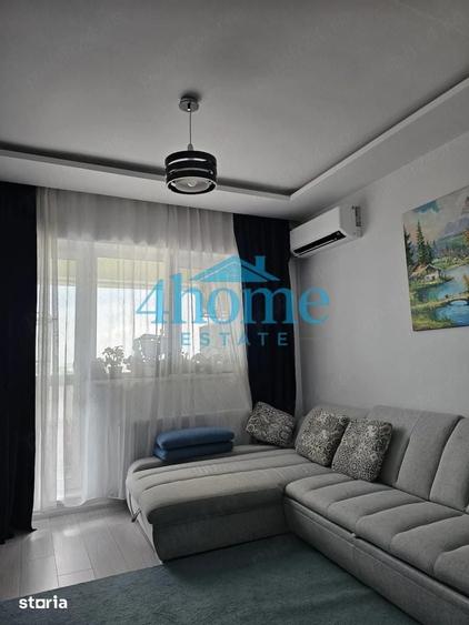 Apartament cu 3 camere în Apărătorii Patriei