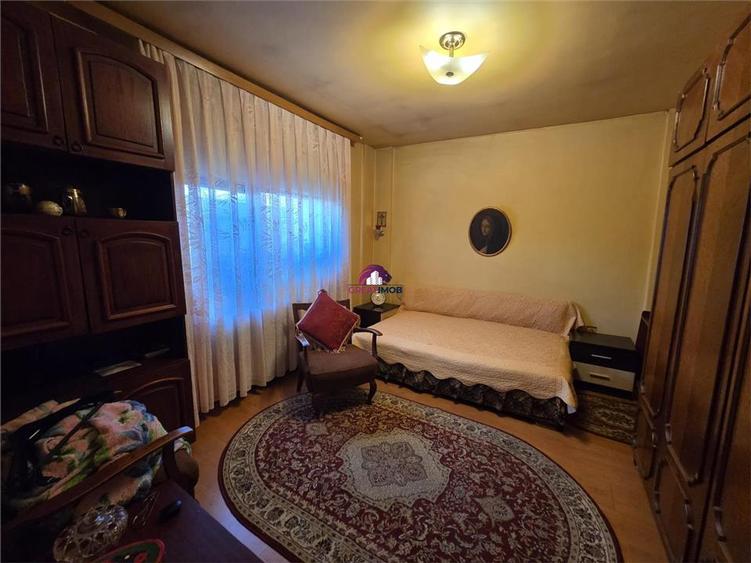 Casă cu 3 camere cu Canalizare în Pantelimon