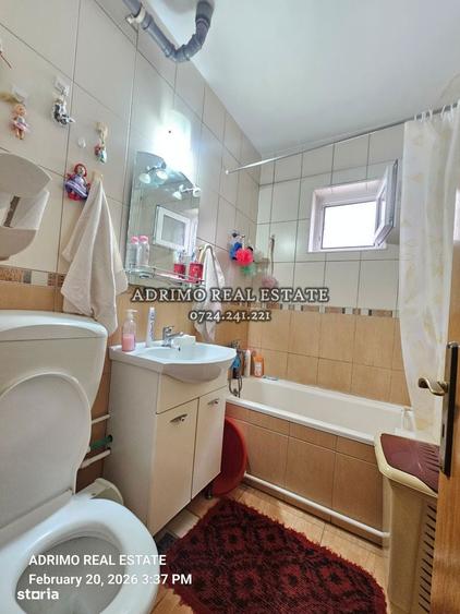 Apartament cu 3 camere semidecomandat în Central