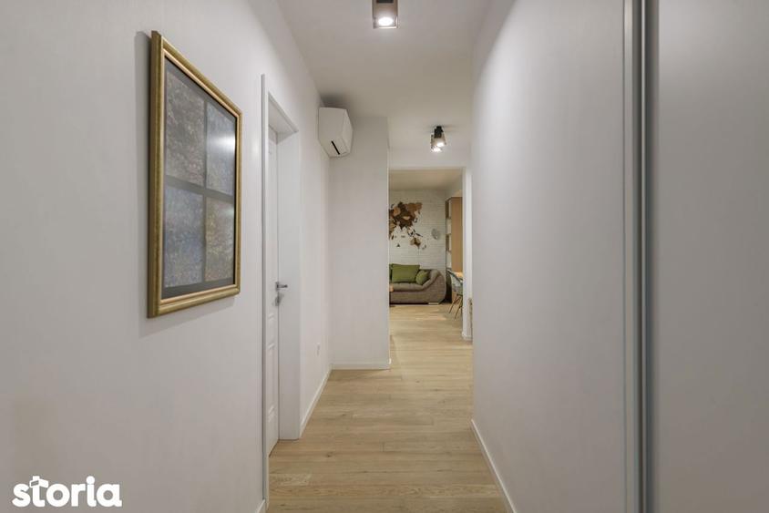 Apartament cu 3 camere, mobilat în Între Lacuri