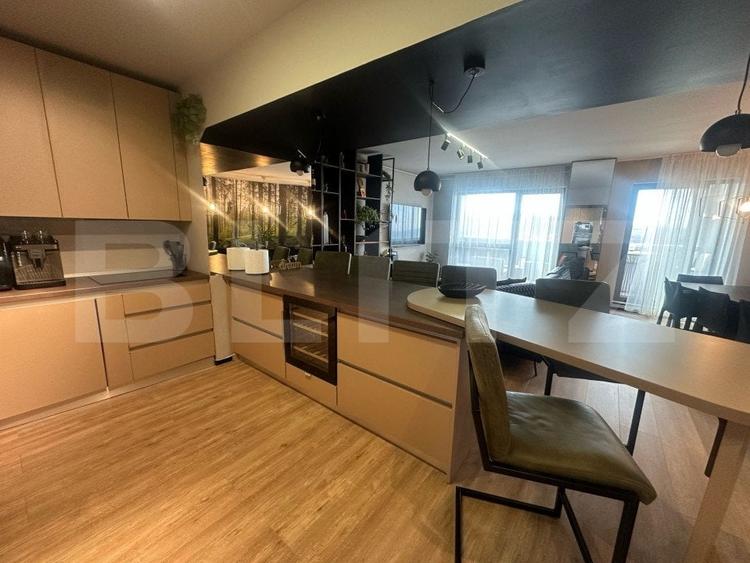 Apartament cu 4 camere decomandat, mobilat în Zorilor