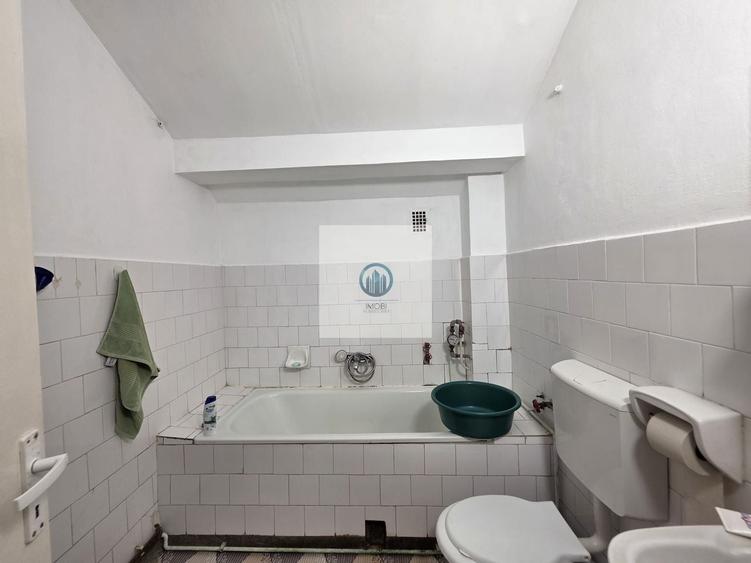 Garsonieră decomandată în Dacia