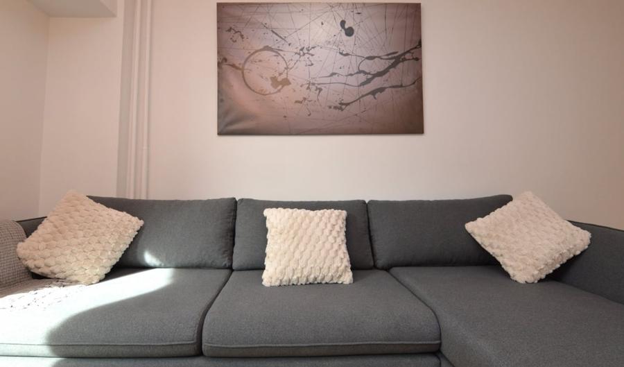 Apartament cu 3 camere decomandat, mobilat în Unirii