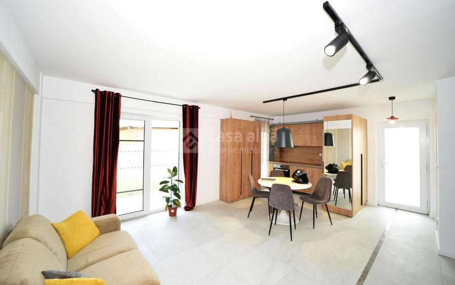 Duplex cu 3 camere cu Canalizare în Păcurari