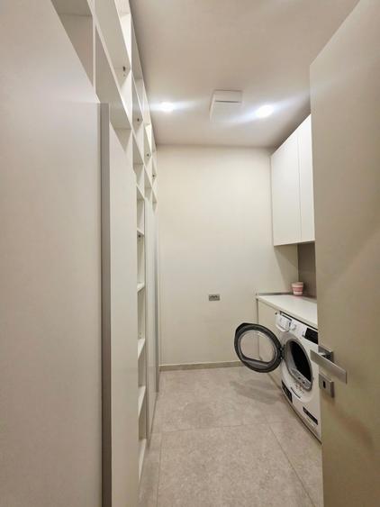 Apartament cu 5 camere decomandat, mobilat în Iancu Nicolae