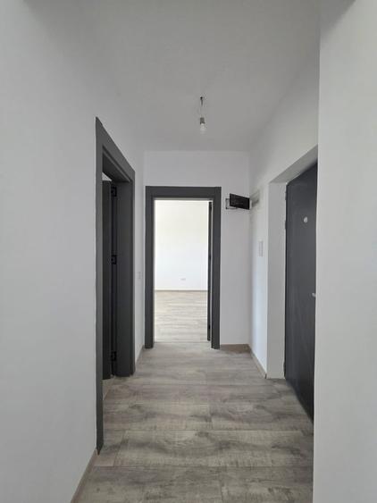 Apartament 2 camere de vanzare Platinum Residence sector 4 - 2