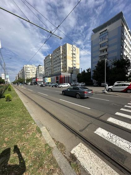 Spațiu comercial, de 60 mp, în Republicii