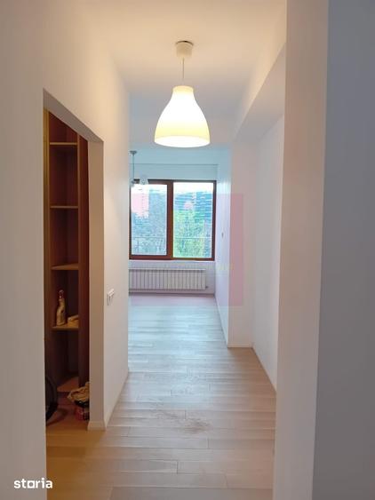 Apartament cu 4 camere în Cișmigiu