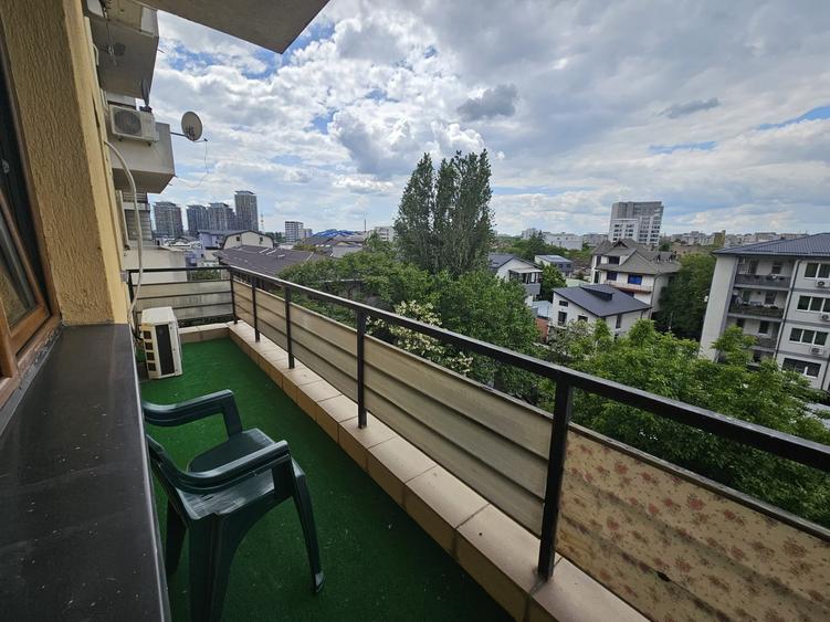 Apartament cu 2 camere semidecomandat în Vitan Mall