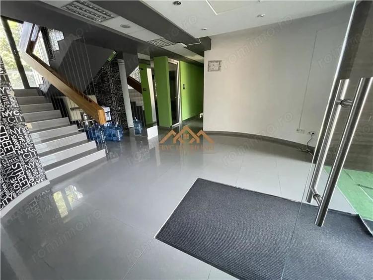 Spațiu comercial, în Central