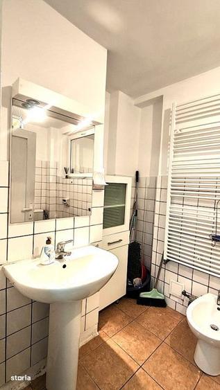 Apartament cu 2 camere, mobilat în Sala Palatului