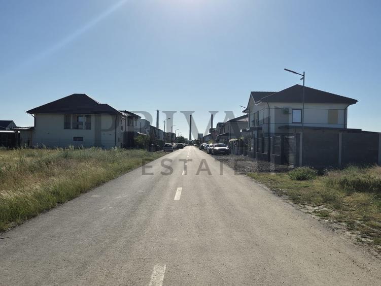 Teren Construcții intravilan de 500 mp, în Chișoda