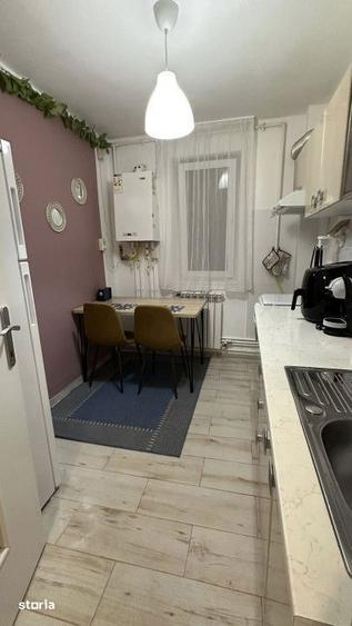 Apartament cu 2 camere, mobilat în Central