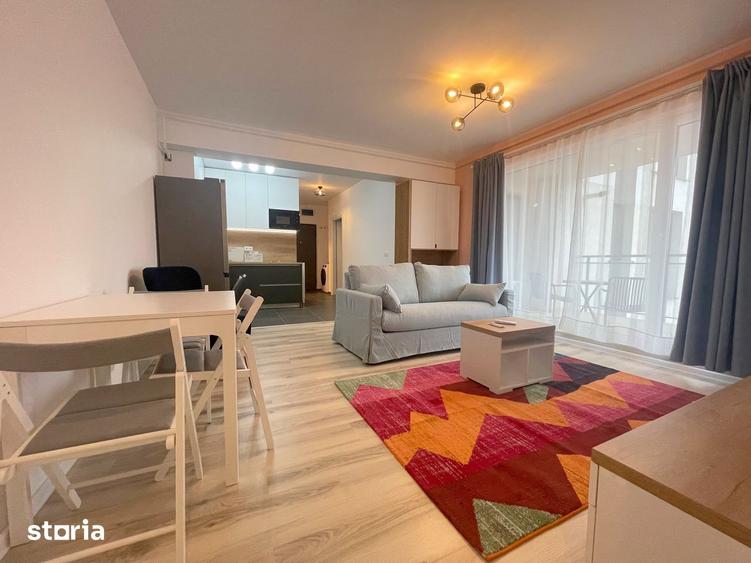 Apartament cu 3 camere, mobilat în Lipovei
