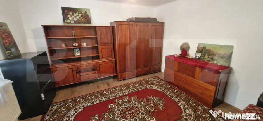 Casă cu 3 camere cu Teren 1150 Mp în Central