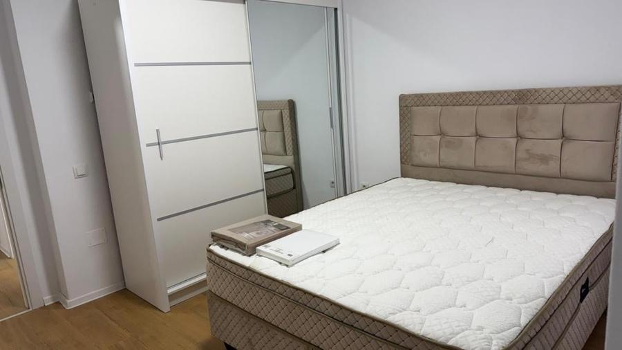 Apartament 2 camere, bloc nou, balcon, parcare, complet mobilat-utilat - 3