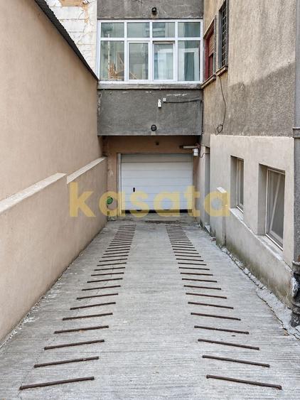 Apartament cu 3 camere decomandat în Dacia
