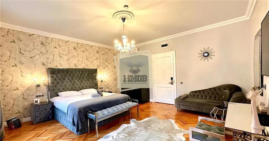 Apartament cu 3 camere decomandat în Aeroport