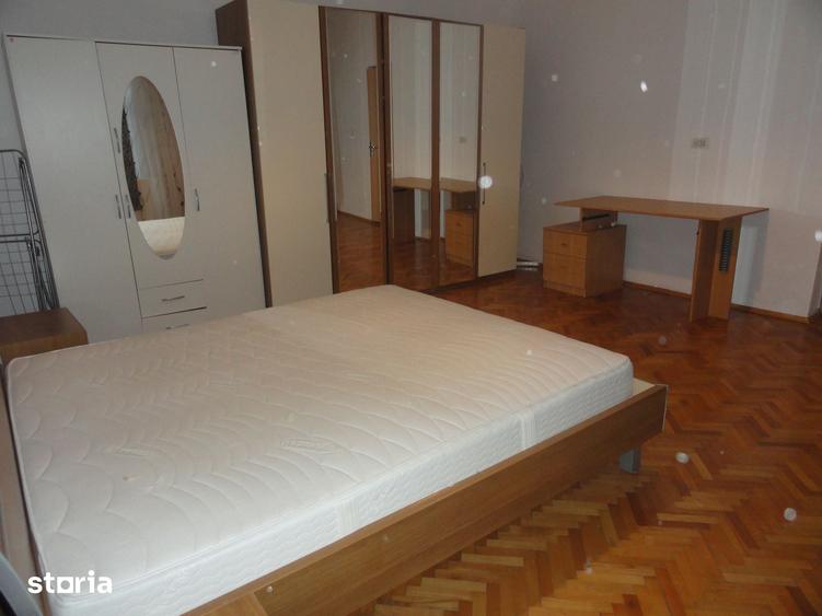 Apartament 2 camere, etaj, 2 Bdul Revolutiei, 103 mp, renovat, mobilat - 12
