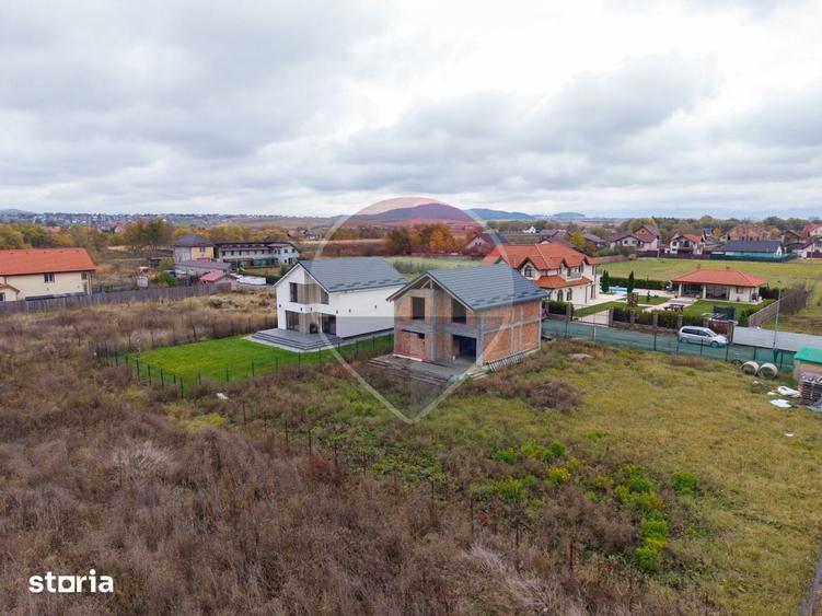 Casă cu 4 camere cu Teren 1185 Mp în Bod