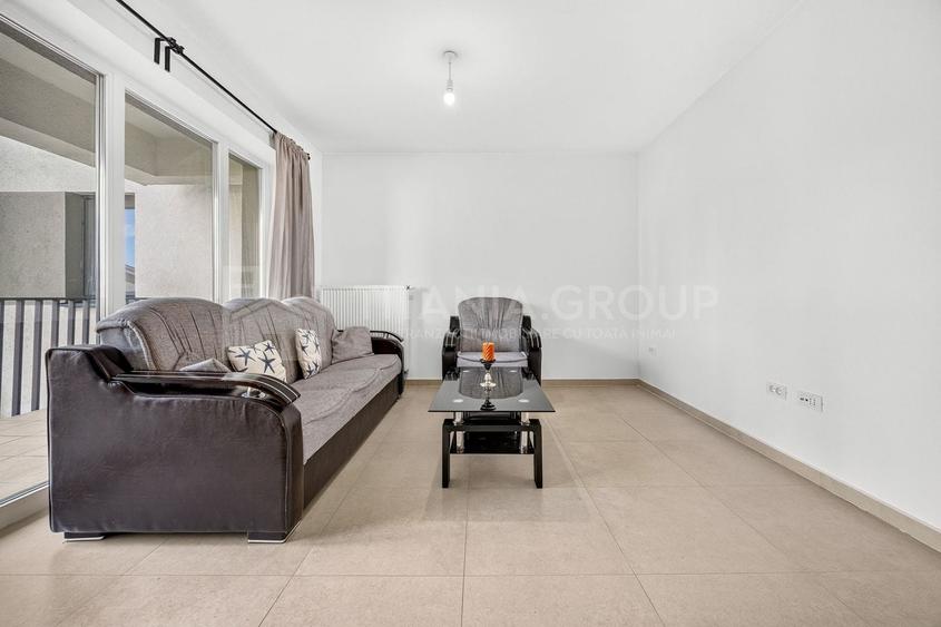 Apartament cu 2 camere semidecomandat, mobilat în Tractorul