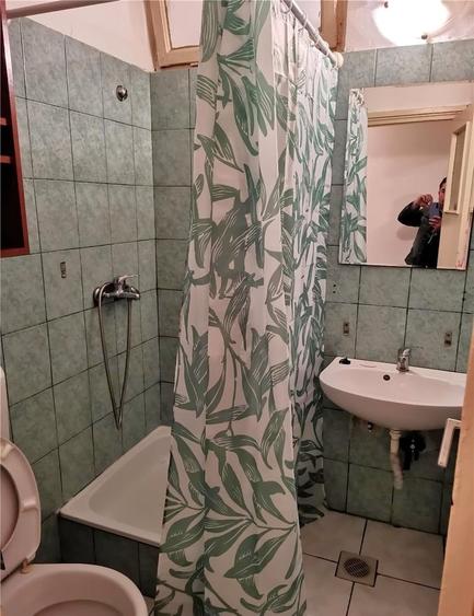 Garsonieră decomandată în Berceni