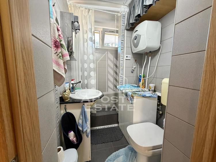 Apartament cu 2 camere semidecomandat, mobilat în Brâncoveanu