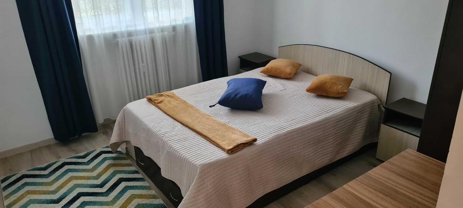 Apartament cu 2 camere semidecomandat în Exterior Vest