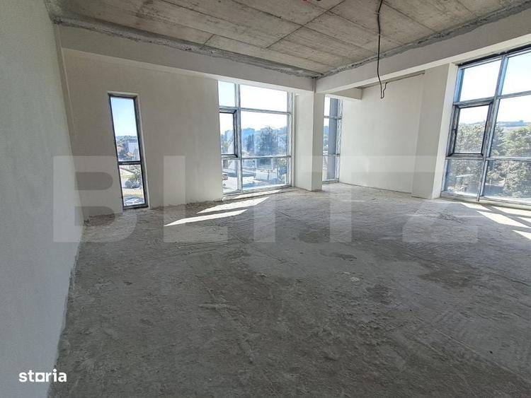 Spațiu comercial, de 330 mp, în Gheorghe Doja
